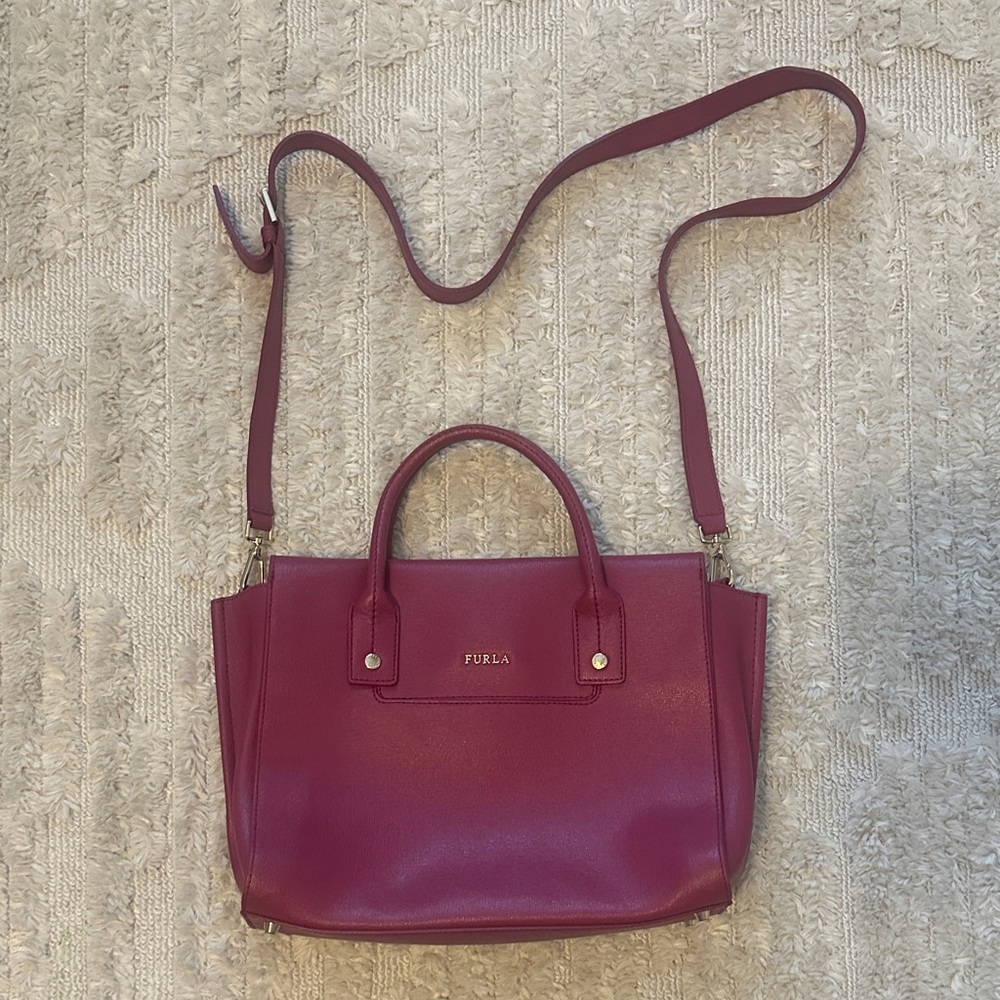 Furla Magenta Leather Shoulder Bag